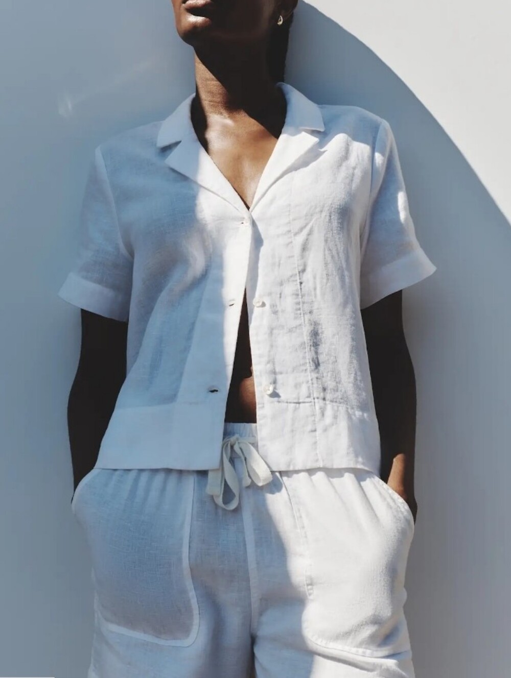 Quince 100% European Linen Shirt In White - Picture 2 of 13